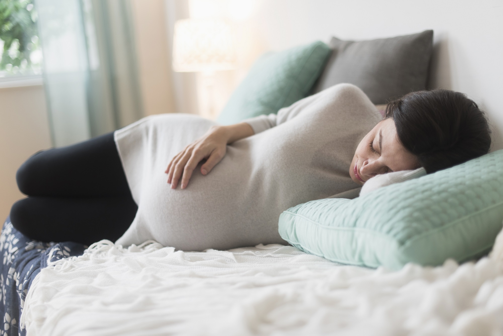 Cách cải thiện mất ngủ hiệu quả dành cho phụ nữ có thai